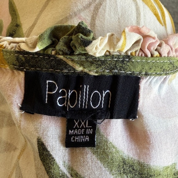 Papillon | Oversized Ruffle Shirt - Picture 6 of 7